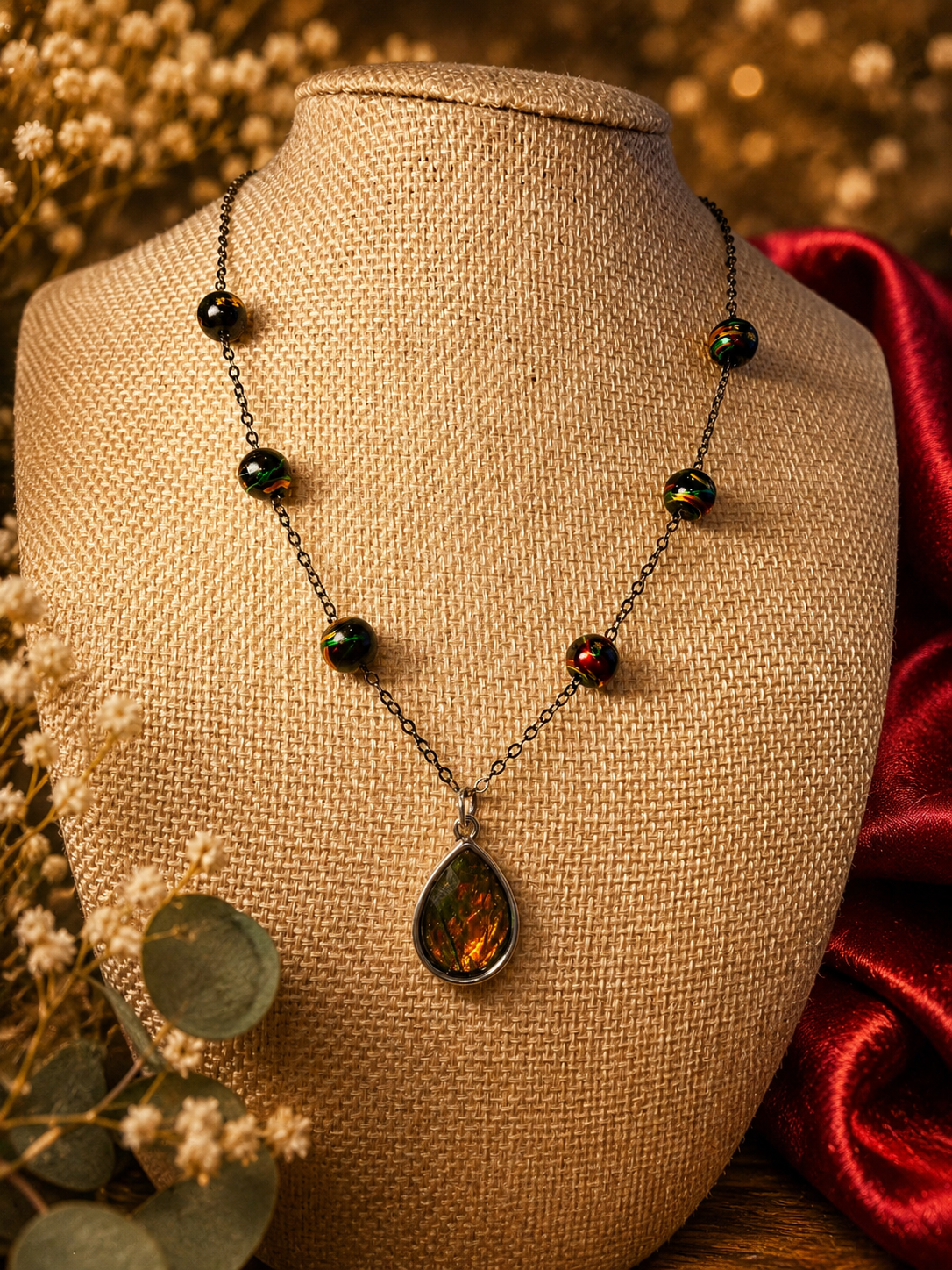 Wanderer’s Glow Necklace