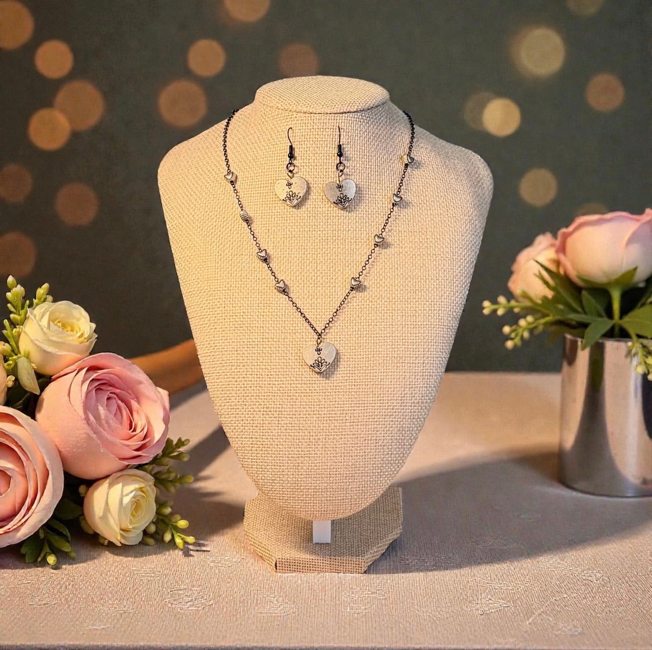 Vintage Heart Necklace image 1