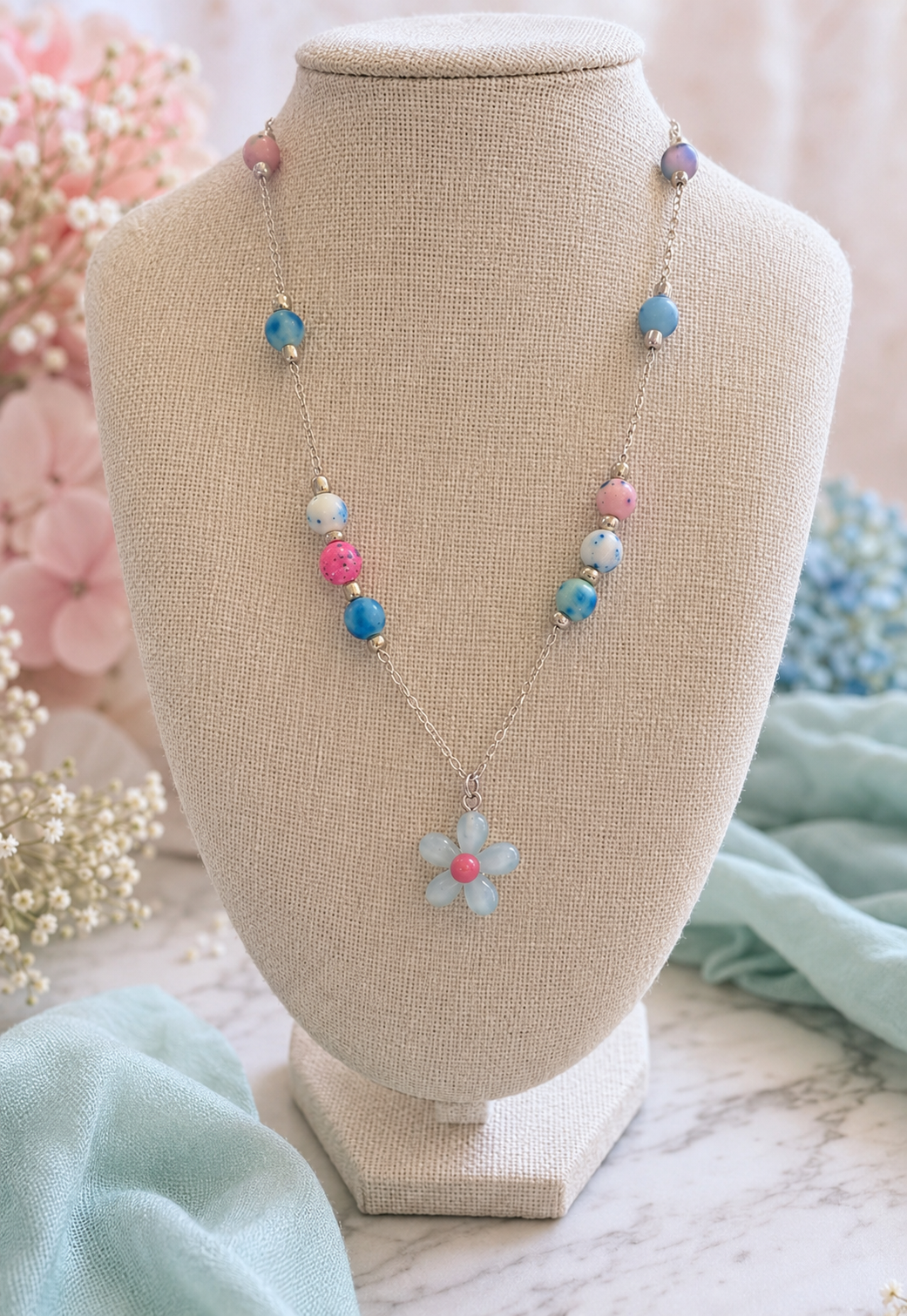 Daisy Daydream Necklace