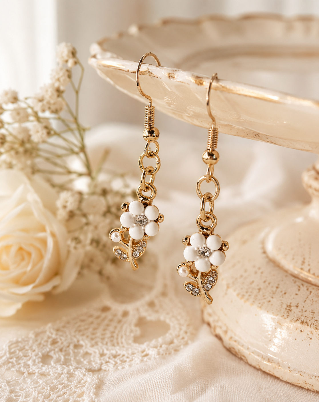 Elegant Daisy Earrings
